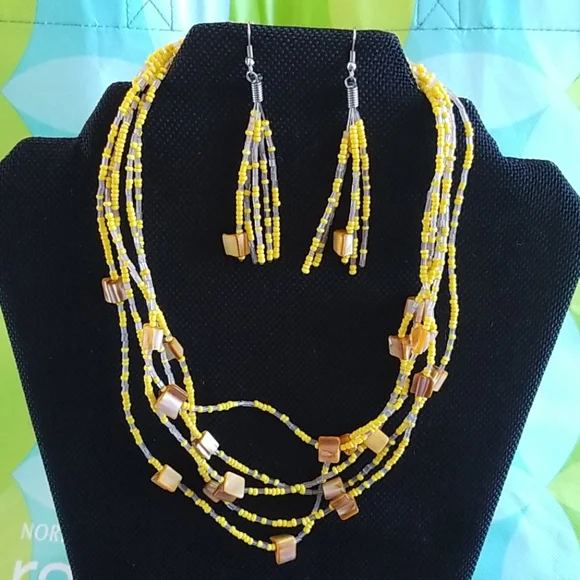 Seed Bead Yellow Matching La yered Necklace and Earring Set - Picture 2 of 6